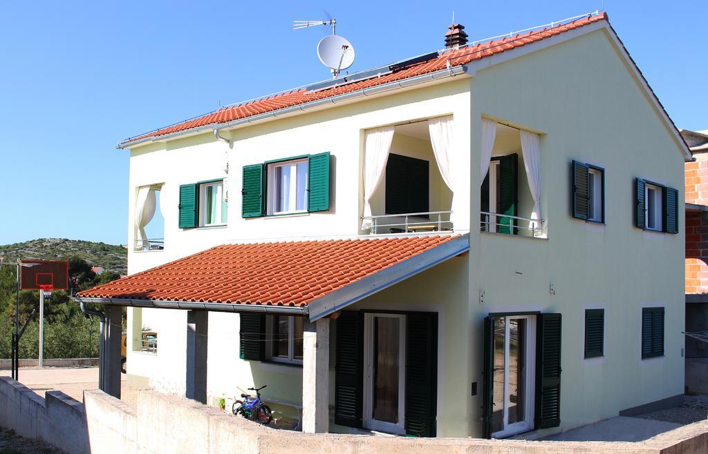 Smart Apartments Brodarica  Exterior photo